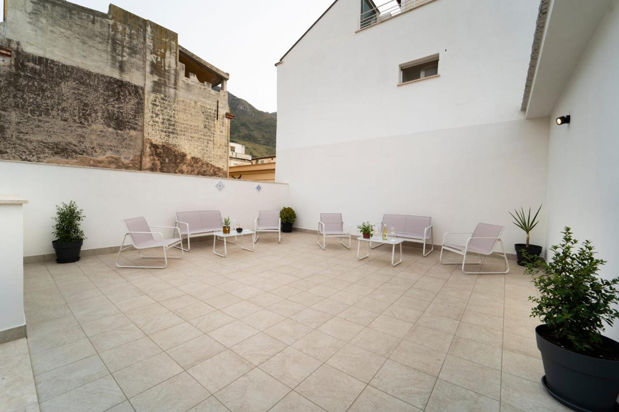Mameri Central Rooms Castellammare del Golfo Eksteriør billede